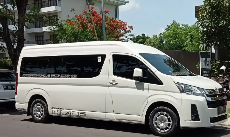 Travel Jakarta Pacitan